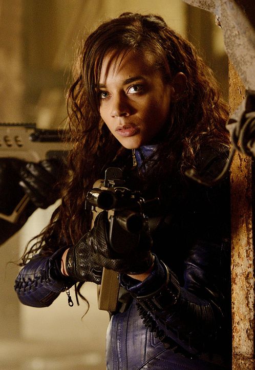 Killjoys : Bild Hannah John-Kamen