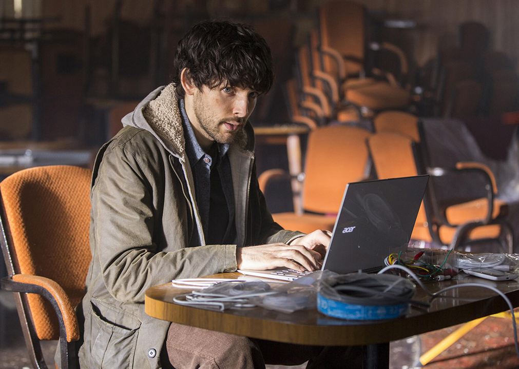 Humans : Bild Colin Morgan (II)