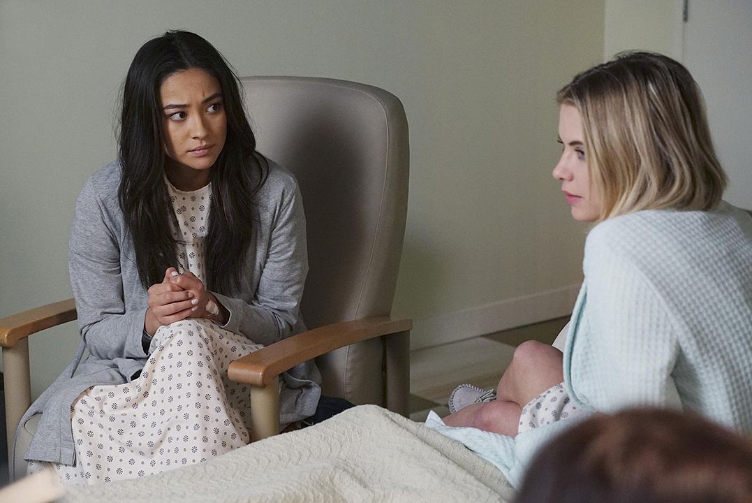 Pretty Little Liars : Bild Ashley Benson, Shay Mitchell