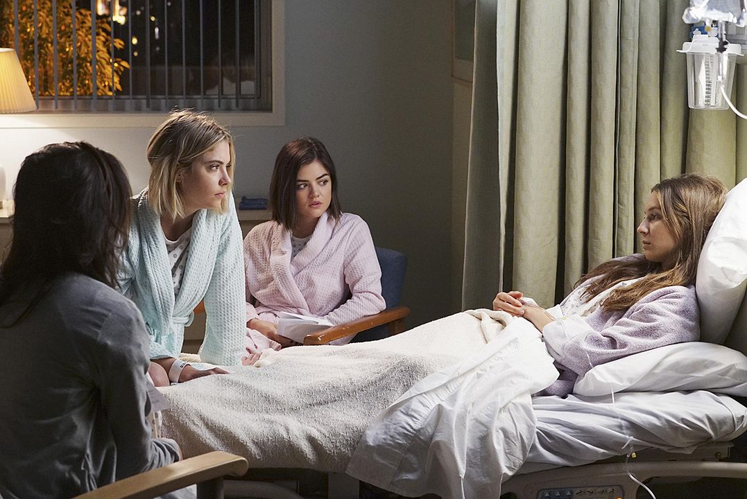 Pretty Little Liars : Bild Troian Bellisario, Ashley Benson, Lucy Hale