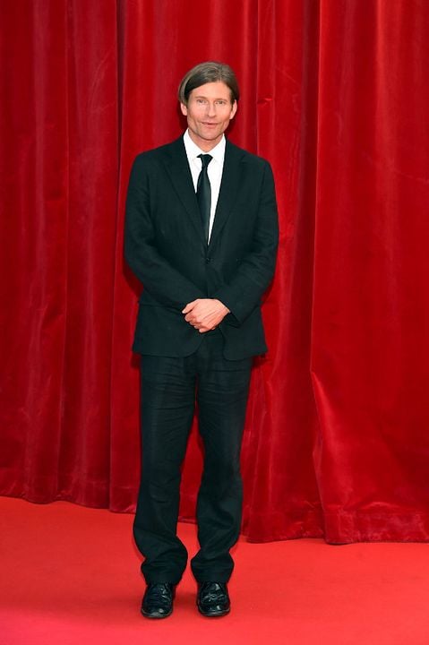 Vignette (magazine) Crispin Glover