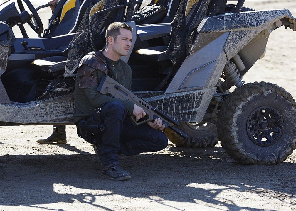 Killjoys : Bild Luke MacFarlane