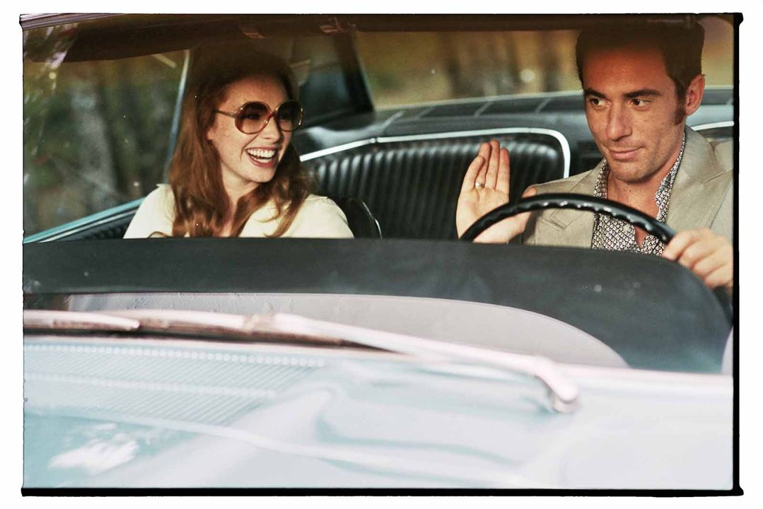 The Lady In The Car With Glasses And A Gun : Bild Freya Mavor, Elio Germano