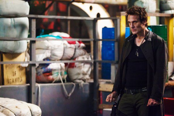 Dominion : Bild Simon Merrells