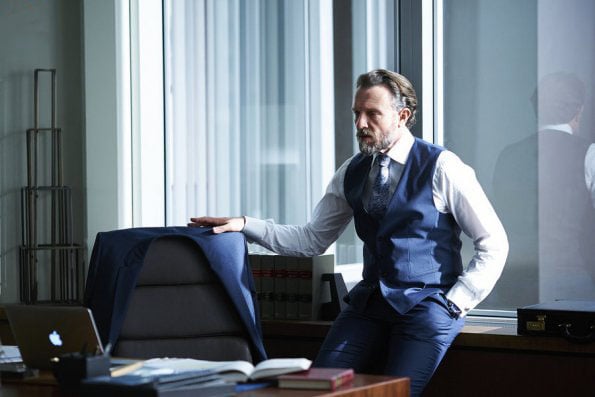 Suits : Bild John Pyper-Ferguson