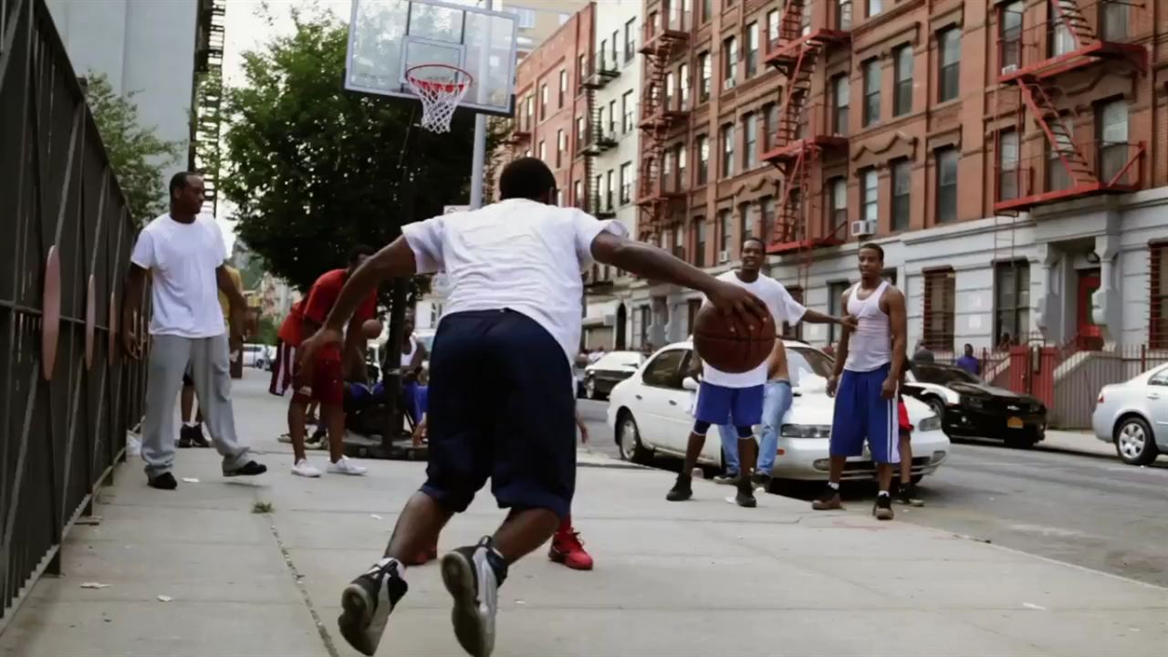 Doin' It in the Park: Pick-Up Basketball, NYC : Bild