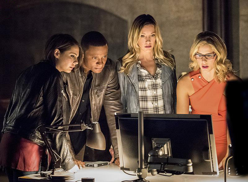 Arrow : Bild Katie Cassidy, Emily Bett Rickards, David Ramsey, Willa Holland