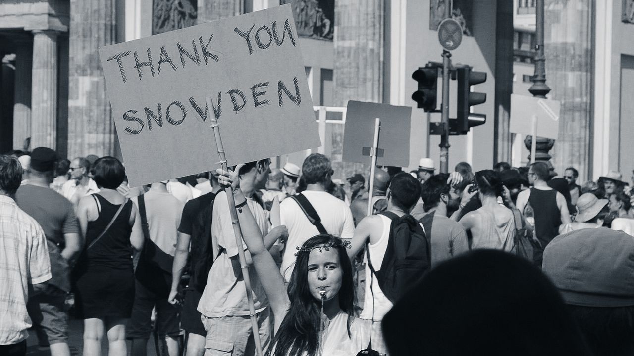 Democracy, im Rausch der Daten : Bild