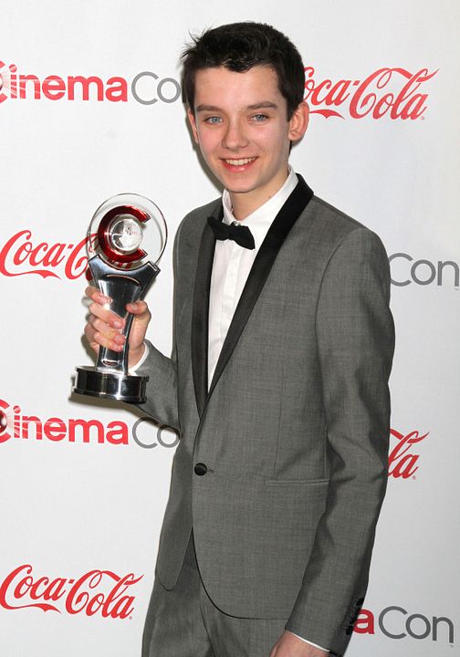 Vignette (magazine) Asa Butterfield