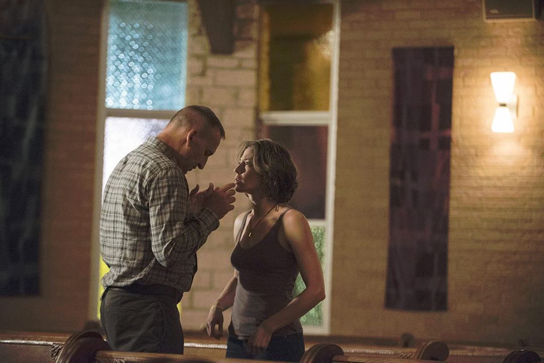 The Leftovers : Bild Carrie Coon, Christopher Eccleston