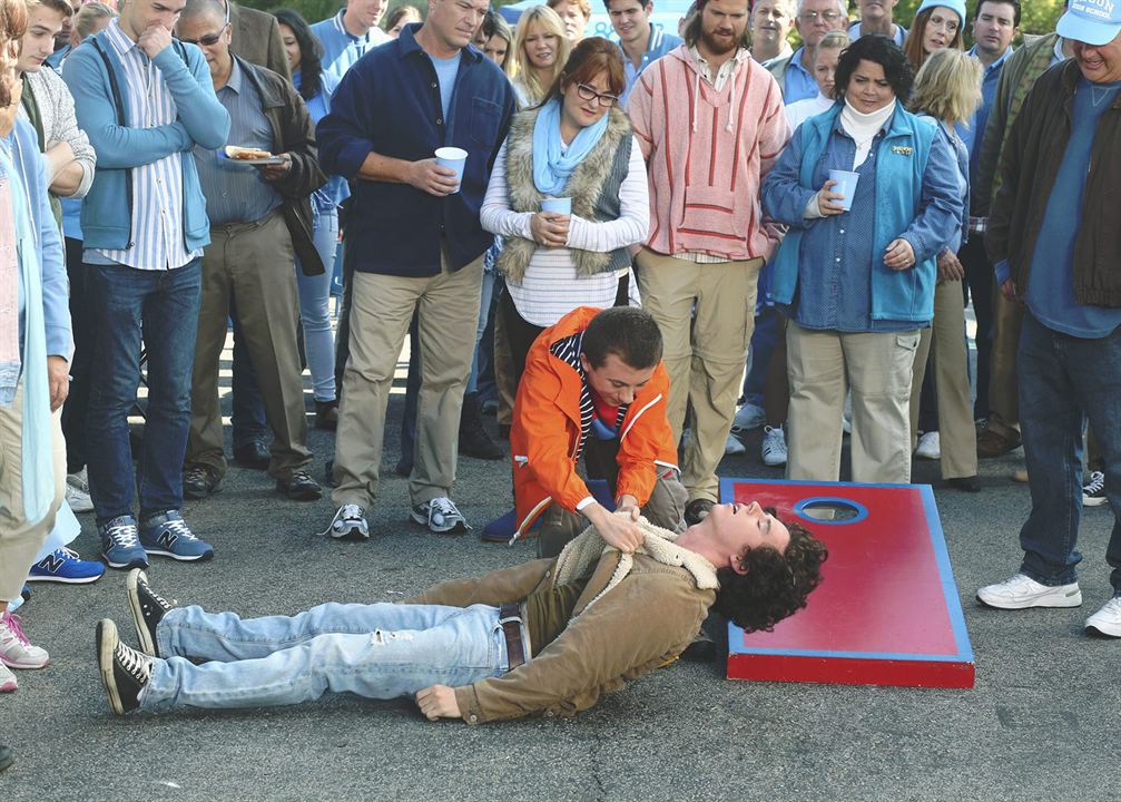 Bild Charlie McDermott, Jen Ray, Atticus Shaffer