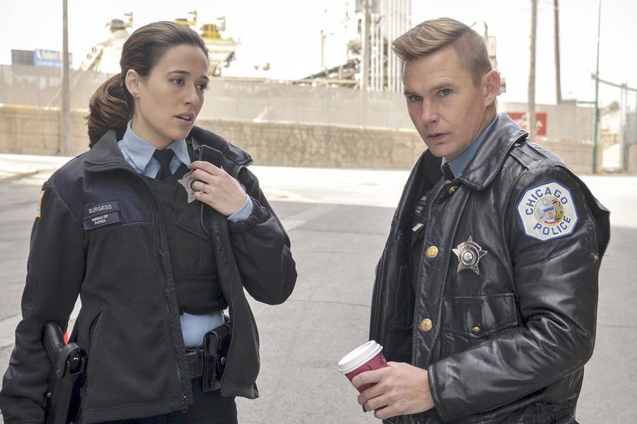 Chicago PD : Bild Brian Geraghty, Marina Squerciati