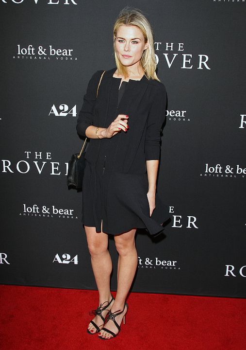 Vignette (magazine) Rachael Taylor