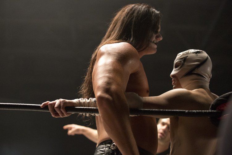 The Masked Saint : Bild