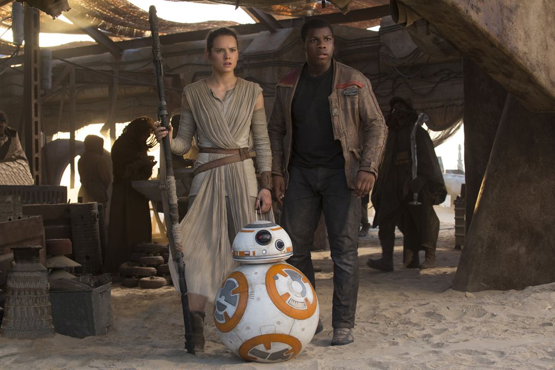 Star Wars 7: Das Erwachen der Macht : Bild John Boyega, Daisy Ridley
