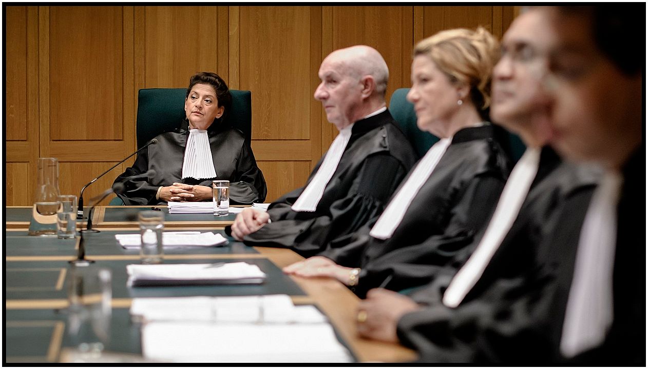 Lucia - Engel des Todes? : Bild