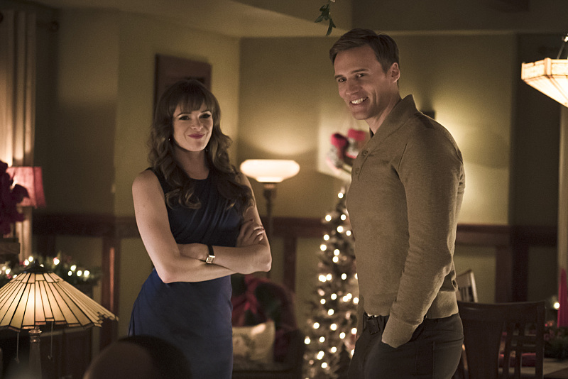 The Flash : Bild Danielle Panabaker, Teddy Sears