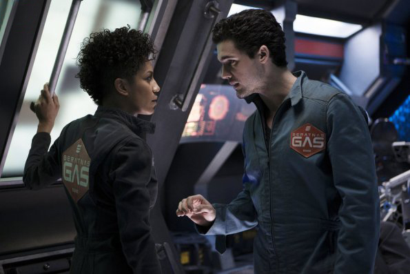 The Expanse : Bild Steven Strait, Dominique Tipper