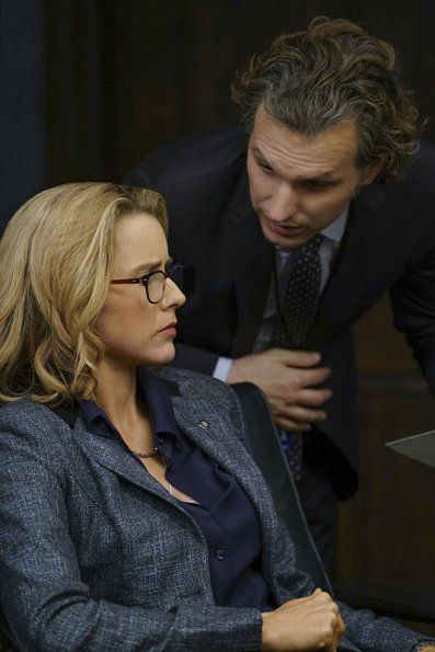 Madam Secretary : Bild Tea Leoni, Sebastian Arcelus