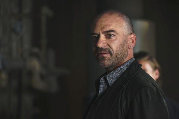 Shadowhunters : Bild Alan Van Sprang