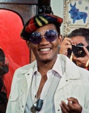 É Simonal : Kinoposter