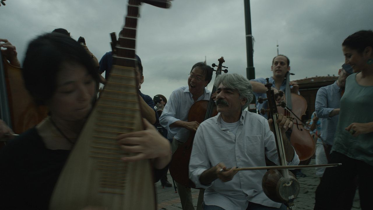 The Music of Strangers: Yo Yo Ma & the Silkroad Ensemble : Bild