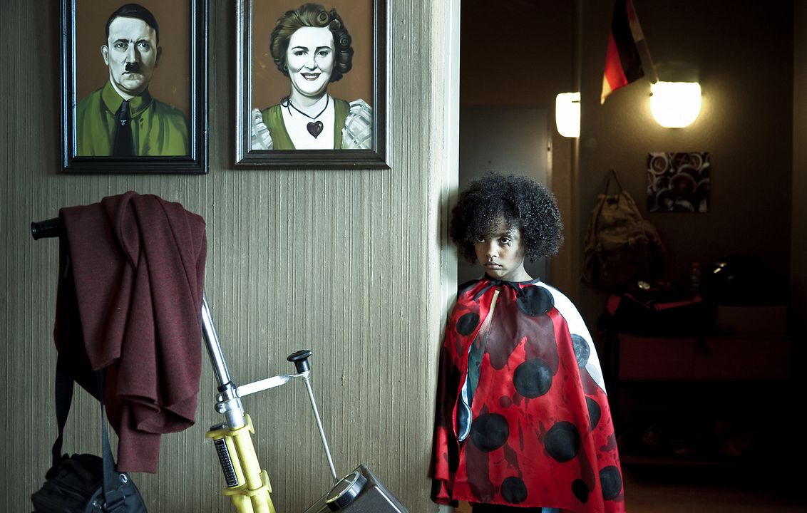 Bild Nomie Laine Tucker