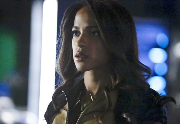 Arrow : Bild Megalyn Echikunwoke