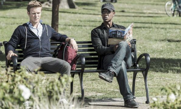 Colony : Bild Tory Kittles, Charlie Bewley