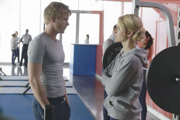 Quantico : Bild Johanna Braddy, Graham Rogers