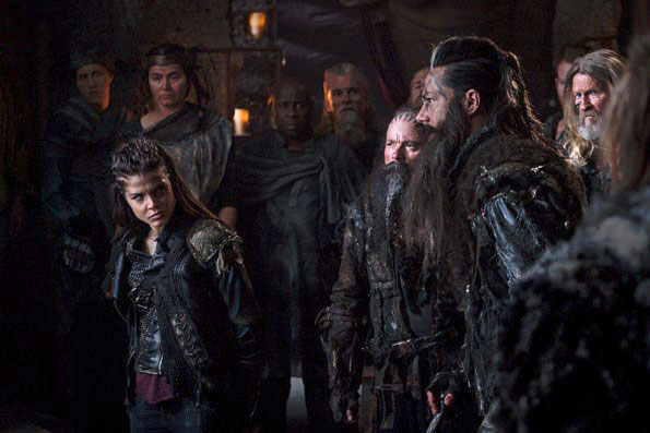 The 100 : Kinoposter Ty Olsson, Marie Avgeropoulos