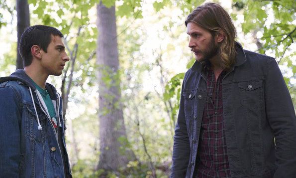 Bitten : Bild Greyston Holt, Alex Ozerov