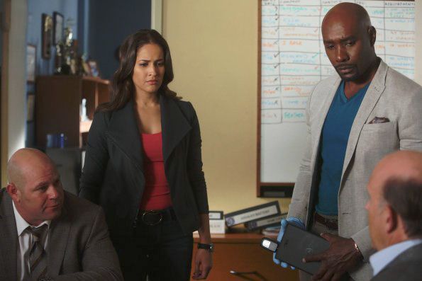 Rosewood : Bild Morris Chestnut, Jaina Lee Ortiz, Domenick Lombardozzi