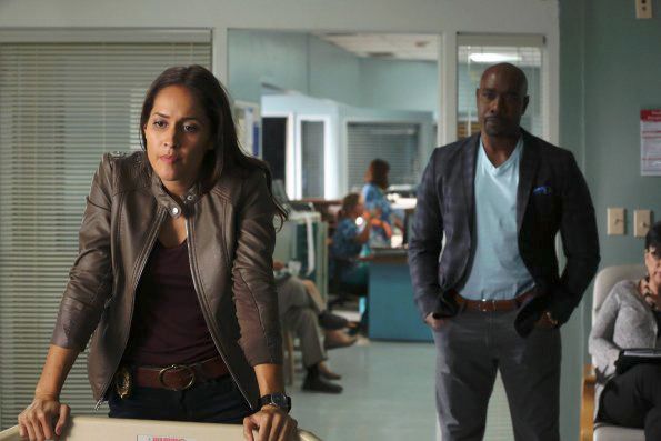 Rosewood : Bild Morris Chestnut, Jaina Lee Ortiz