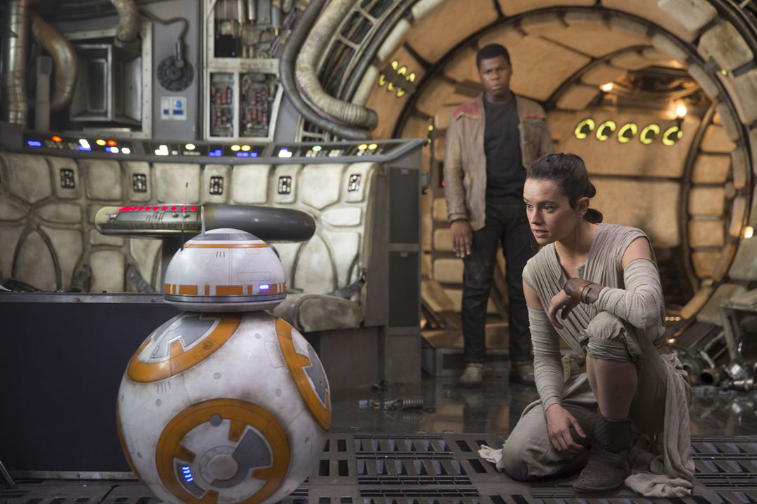 Star Wars 7: Das Erwachen der Macht : Bild John Boyega, Daisy Ridley
