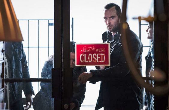 Blindspot : Bild Audrey Esparza, Sullivan Stapleton