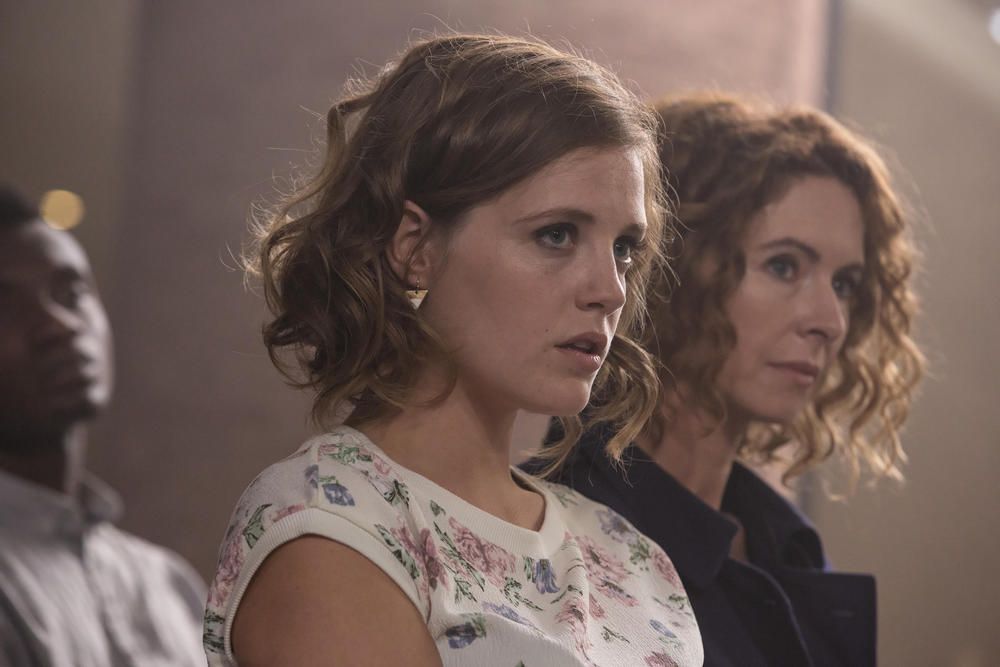 Films Et Séries Tv Avec Mathilde Lebrequier Falco: Bild Marie Béraud, Mathilde Lebrequier - 33 von 118 - FILMSTARTS.de