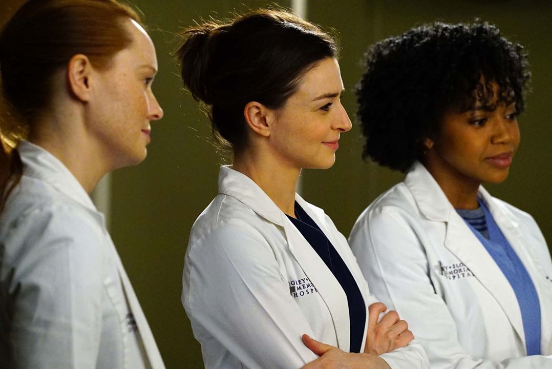Grey's Anatomy - Die jungen Ärzte : Bild Samantha Sloyan, Caterina Scorsone, Jerrika Hinton