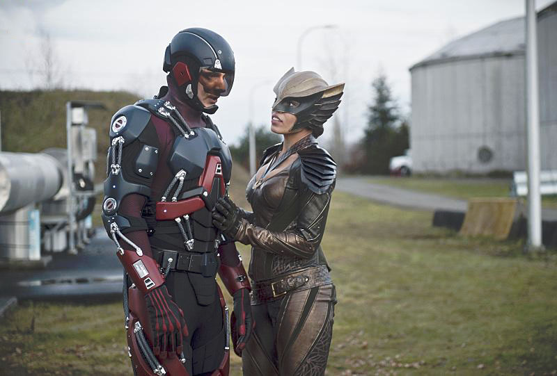 DC's Legends Of Tomorrow : Bild Ciara Renée, Brandon Routh