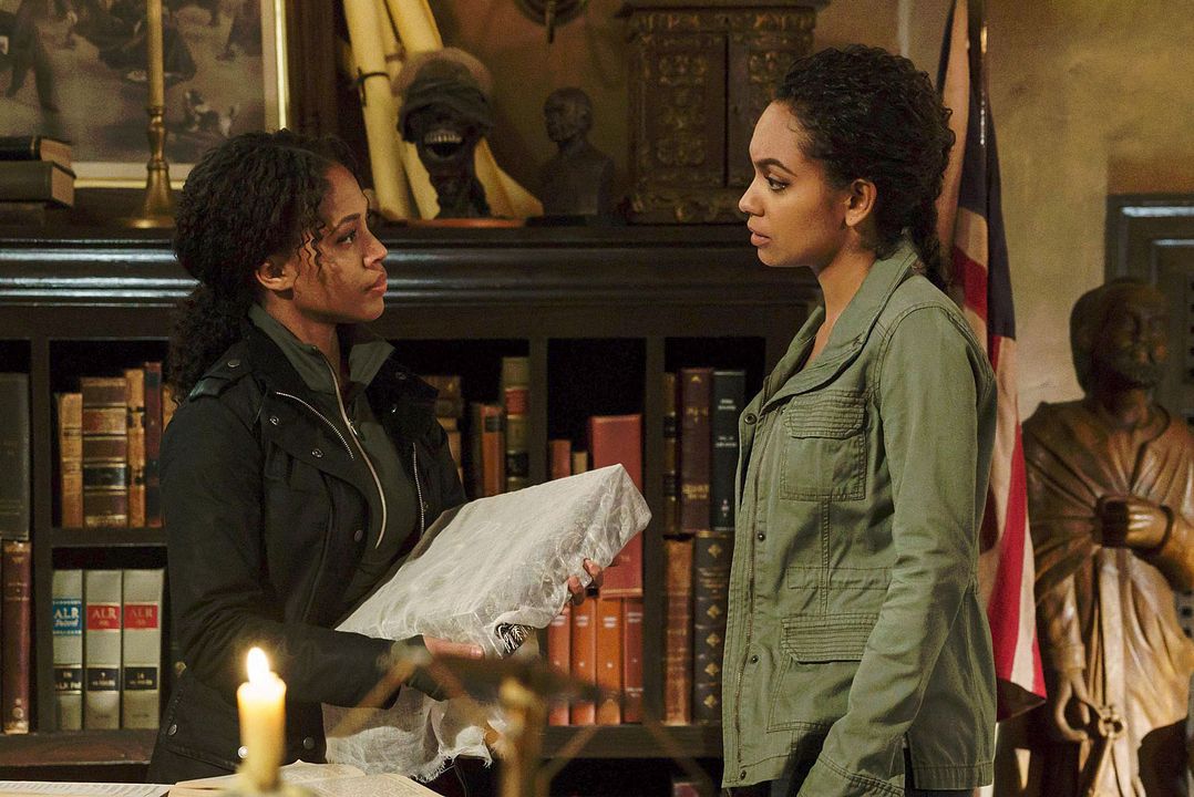 Bild Nicole Beharie, Lyndie Greenwood