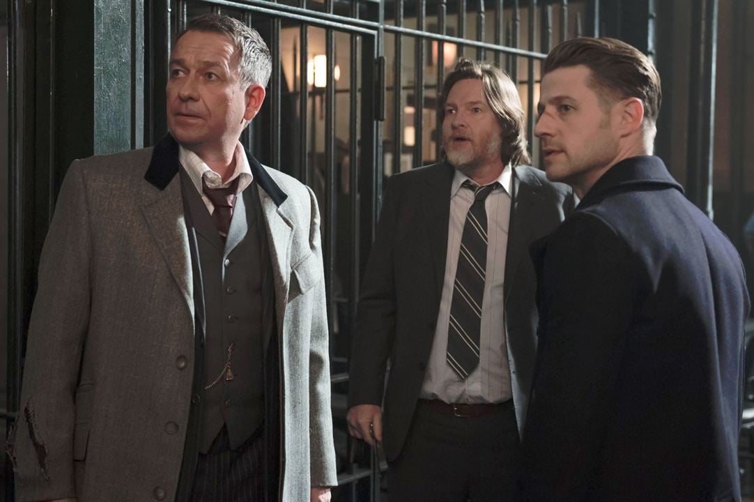 Gotham : Kinoposter Ben McKenzie, Donal Logue, Sean Pertwee