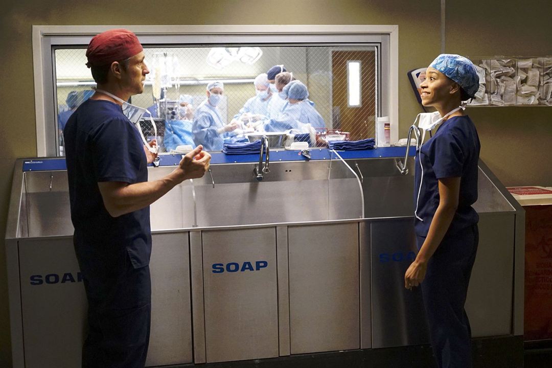 Grey's Anatomy - Die jungen Ärzte : Bild Martin Henderson, Kelly McCreary
