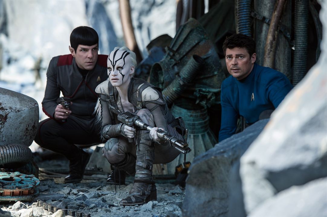 Star Trek Beyond : Bild Zachary Quinto, Karl Urban, Sofia Boutella