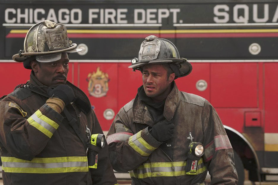 Chicago Fire : Bild Eamonn Walker, Taylor Kinney