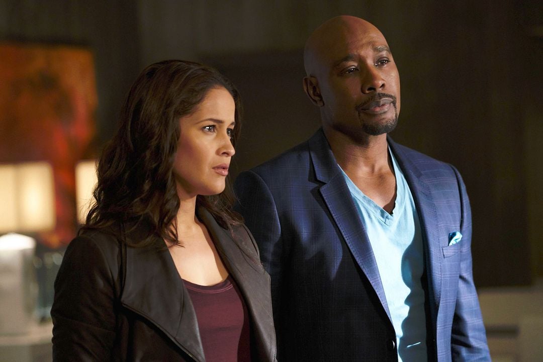 Rosewood : Bild Morris Chestnut, Jaina Lee Ortiz