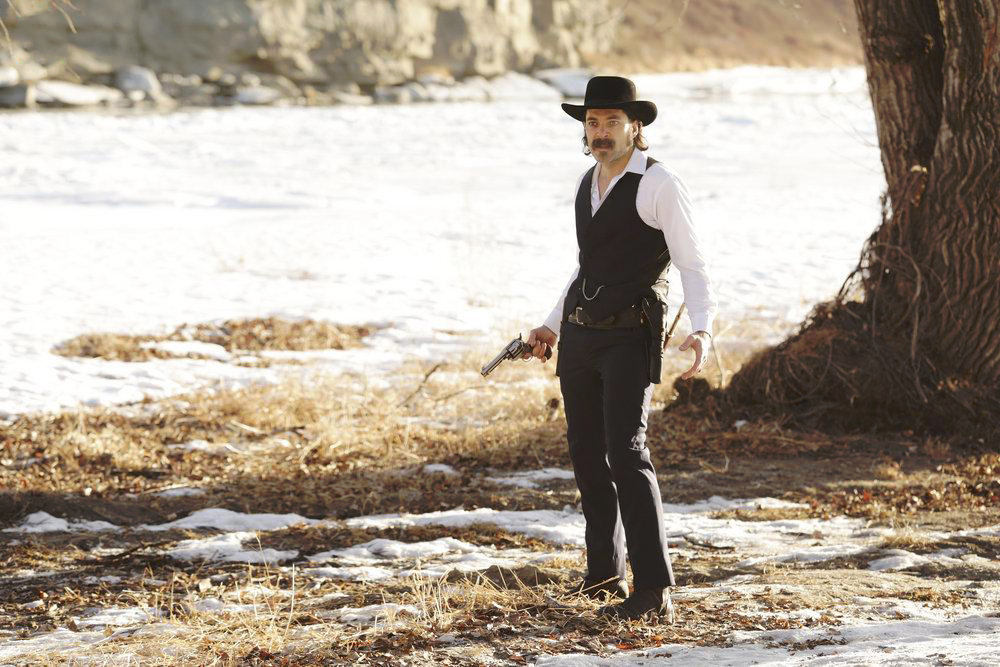 Wynonna Earp : Bild Tim Rozon