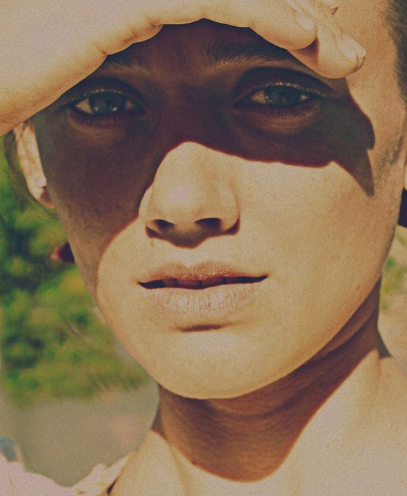 The Teller and the Truth : Bild