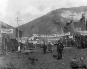 Dawson City: Frozen Time : Bild