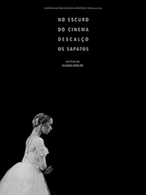 No Escuro do Cinema Descalço os Sapatos : Kinoposter