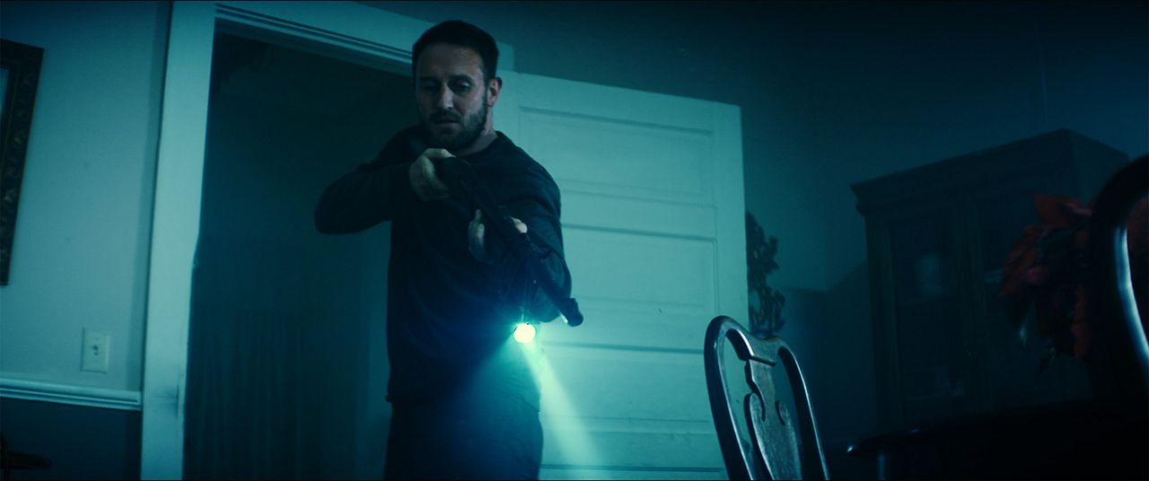 The Neighbor - Das Grauen wartet nebenan : Bild Josh Stewart